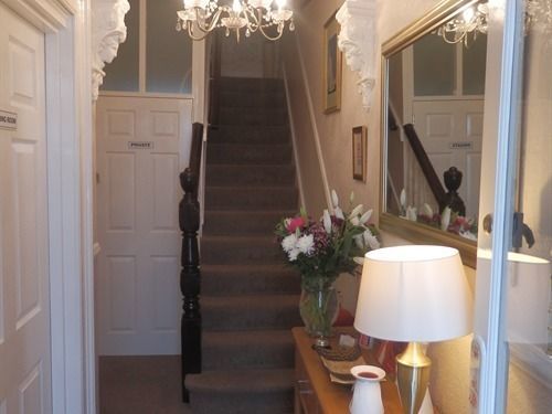 Boyne House Guest House Истбурн Экстерьер фото