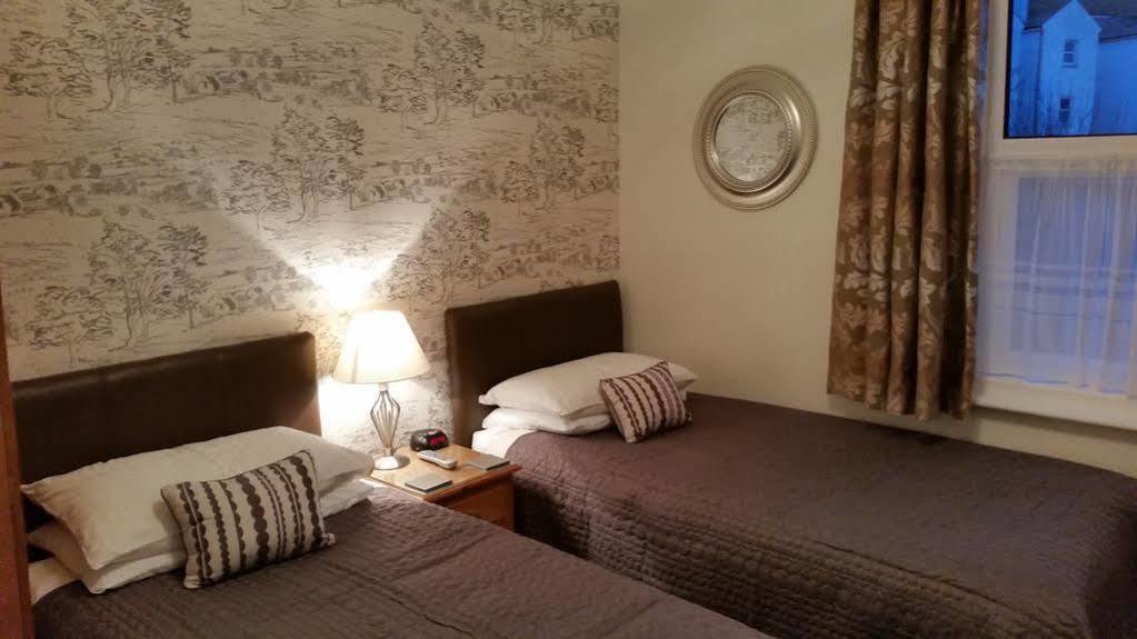 Boyne House Guest House Истбурн Экстерьер фото